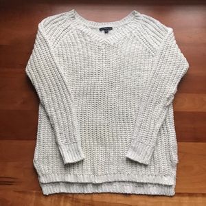 American Eagle White Sweater
